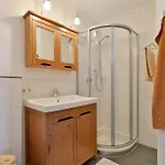 Bichler Katrin, 아파트